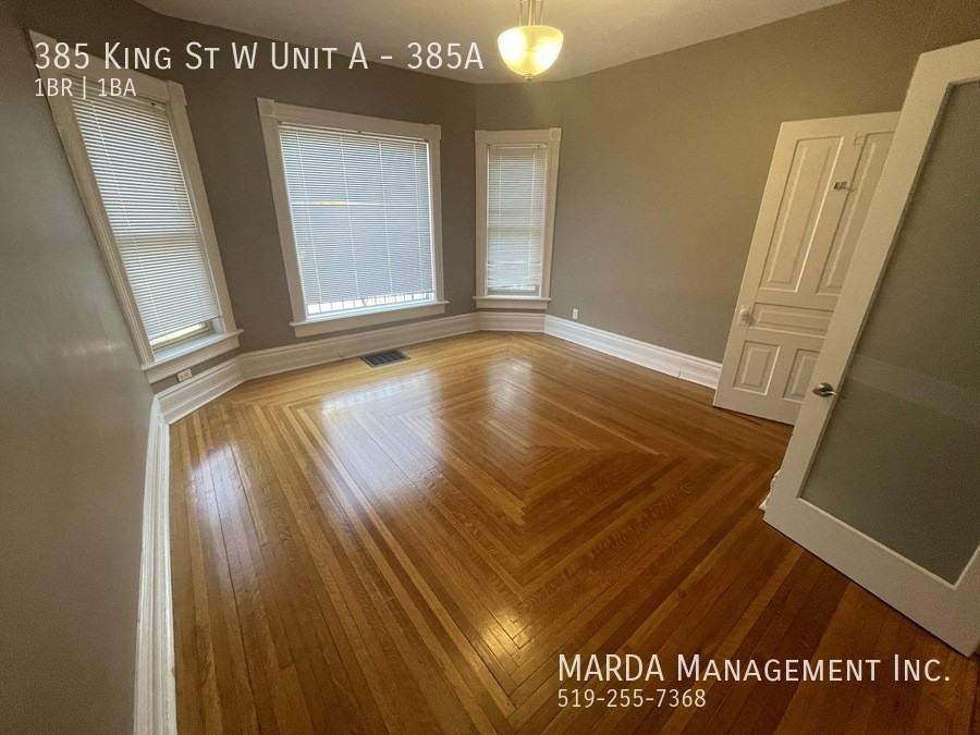 385 King St W Unit A #385A - Photo 6 of 17