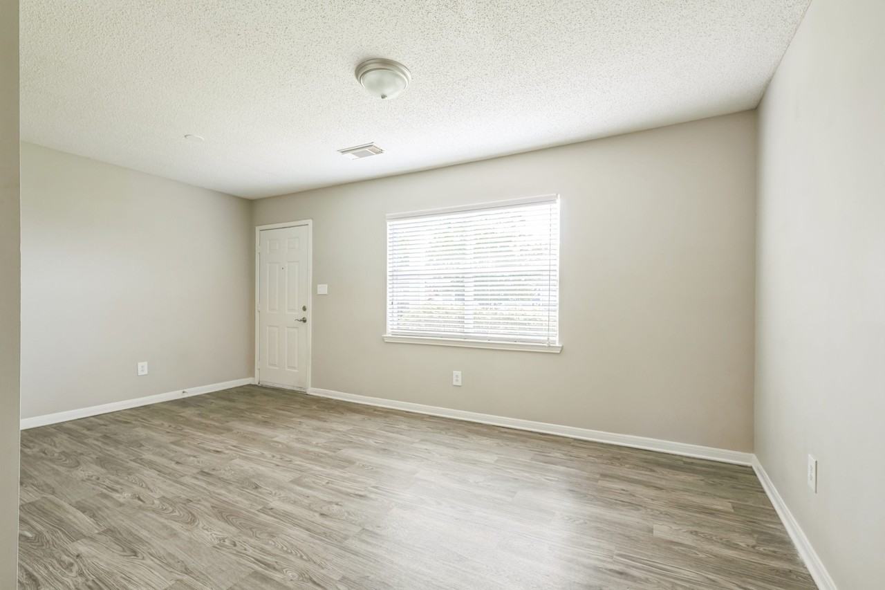 Havenly Park Villas - Photo 7 of 18