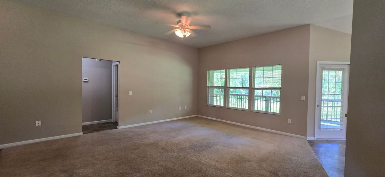 196 Sw Timberland Ct - Photo 4 of 35