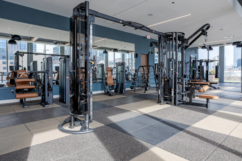 123 N May St - Photo 7 of 17