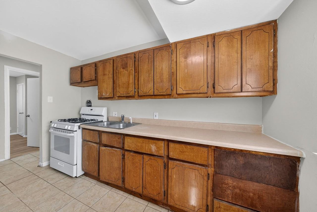 10772 10772 Spring Garden Drive - Spring Garden Drive - Photo 6 of 31