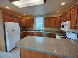 featured image of 1003 California Ave