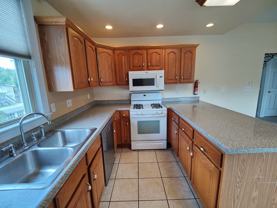 1003 California Ave - Photo 1 of 1