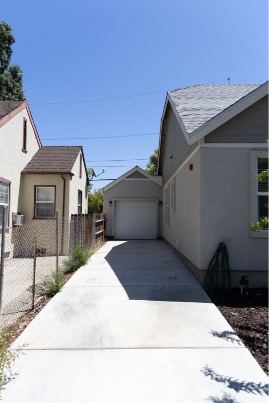 3309 San Jose Way - Photo 2 of 20