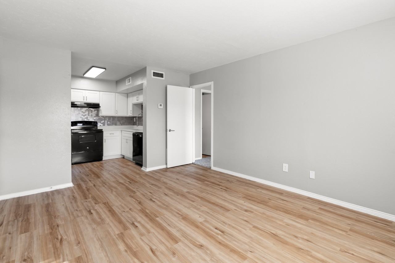 The Sidney - Photo 6 of 15