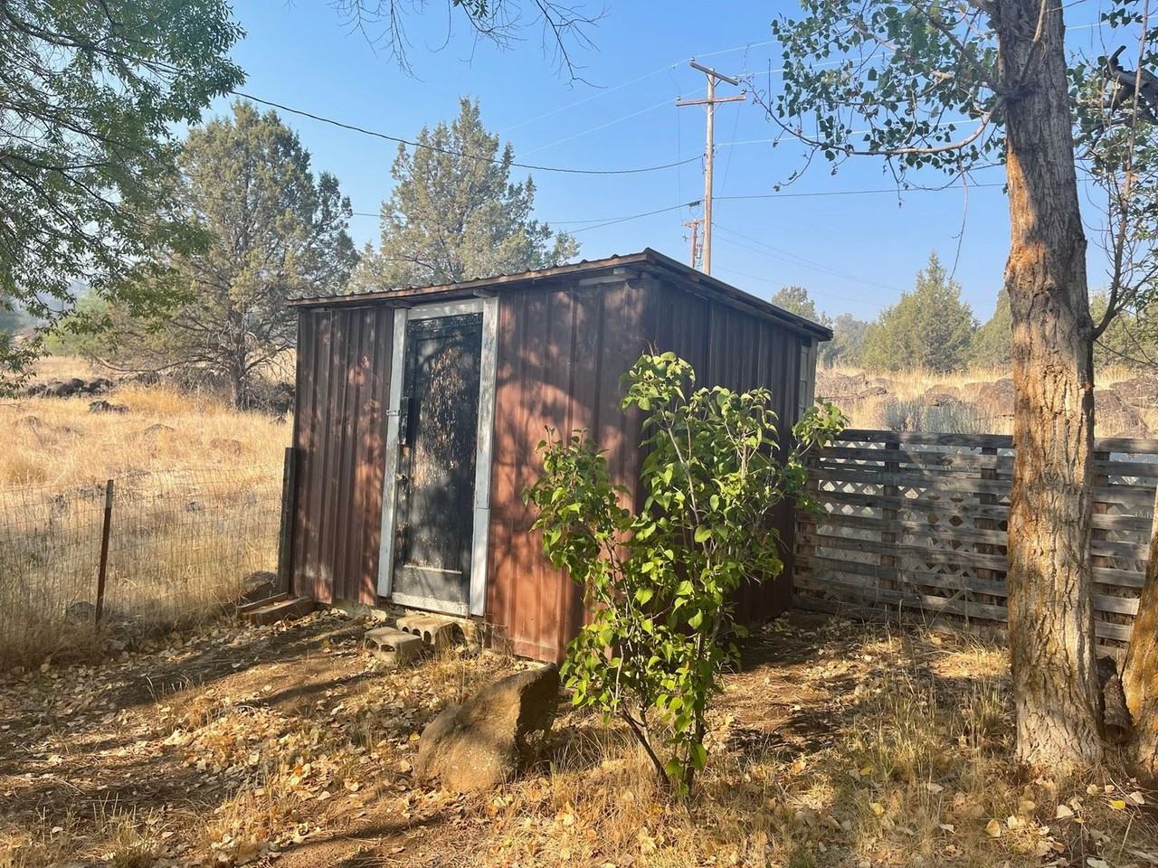 1248 Horton Rd - Photo 2 of 10