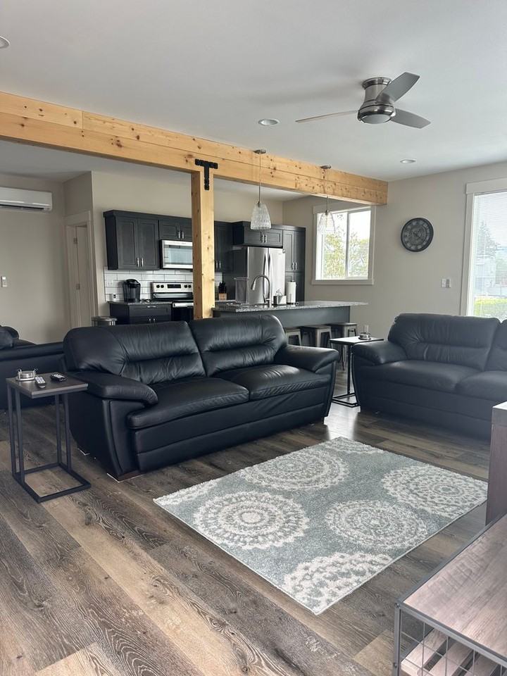 519 E Johnson Ave - Photo 5 of 28