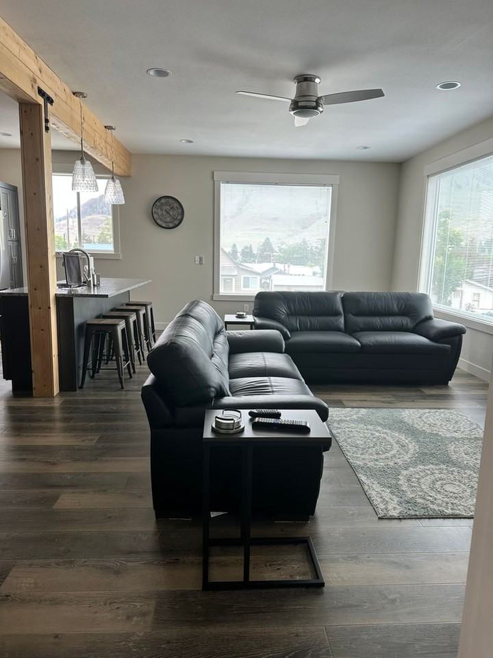 519 E Johnson Ave - Photo 6 of 28