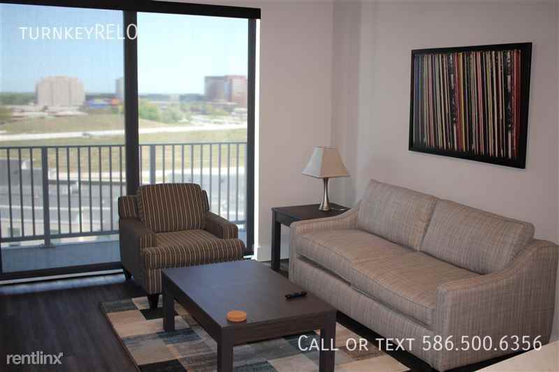 177 Wilshire Dr #825