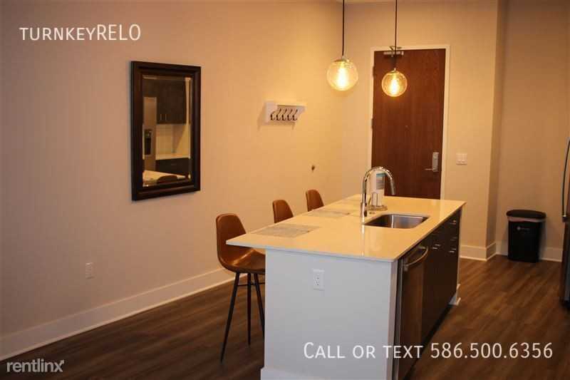 177 Wilshire Dr #825 - Photo 4 of 20