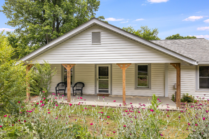 20 Winding Rd - Photo 2 of 20