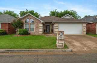 1715 Sully Ct - Photo 1 of 1
