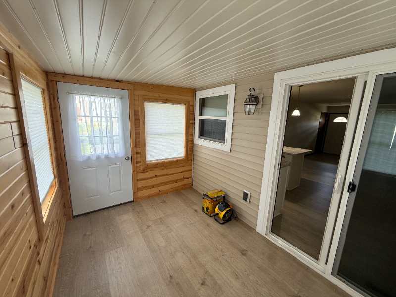 706 E 2nd St - Photo 2 of 13