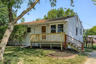 8338 Burt St - Photo 1 of 1