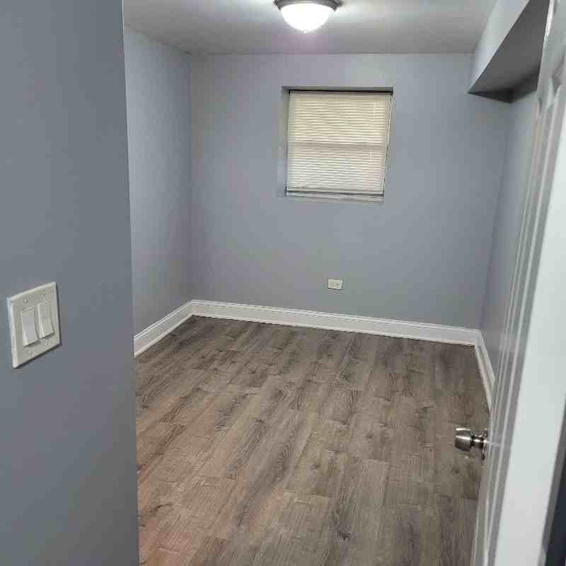 5618 South Michigan Avenue #GDN - Photo 7 of 11