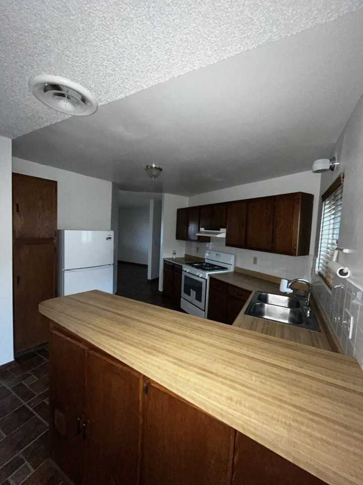 58687 Oleander Dr - Photo 3 of 14