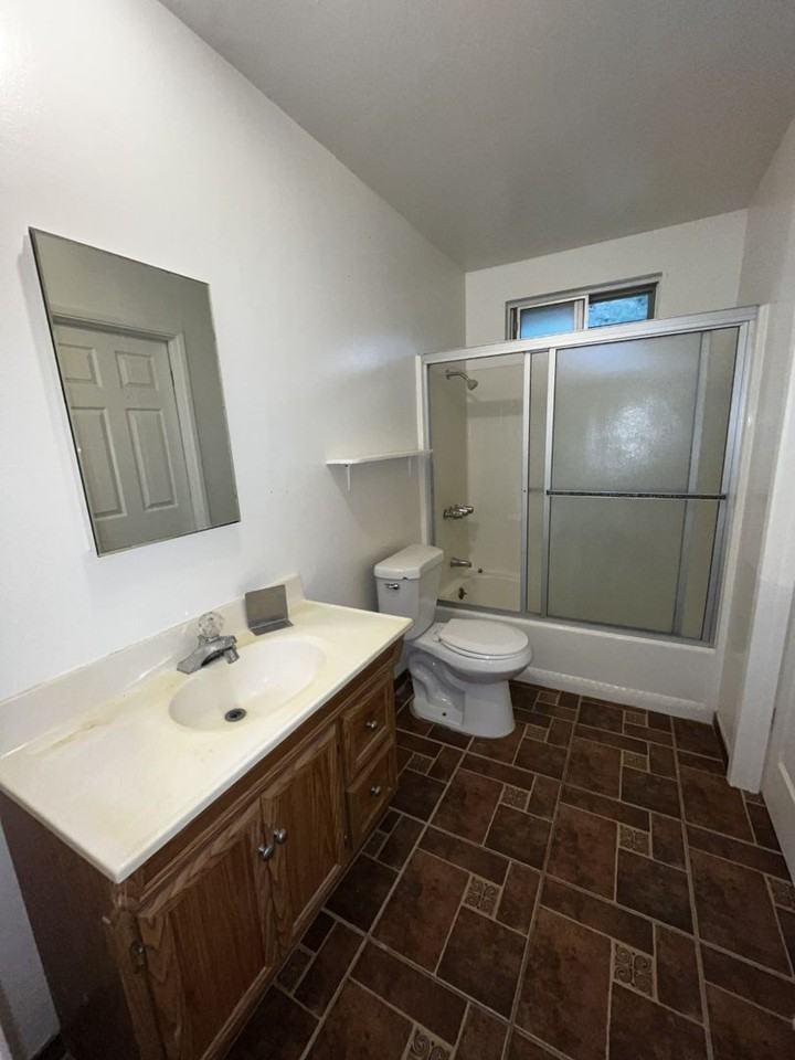 58687 Oleander Dr - Photo 4 of 14