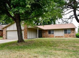 featured image of 108 W Gulfport St