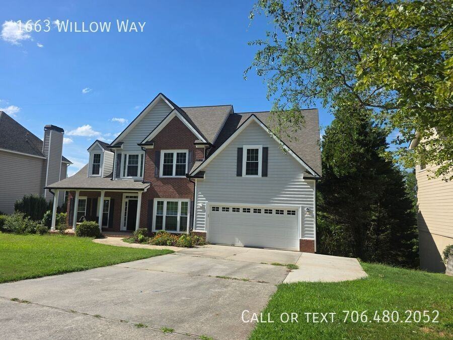 1663 Willow Way - Photo 2 of 43