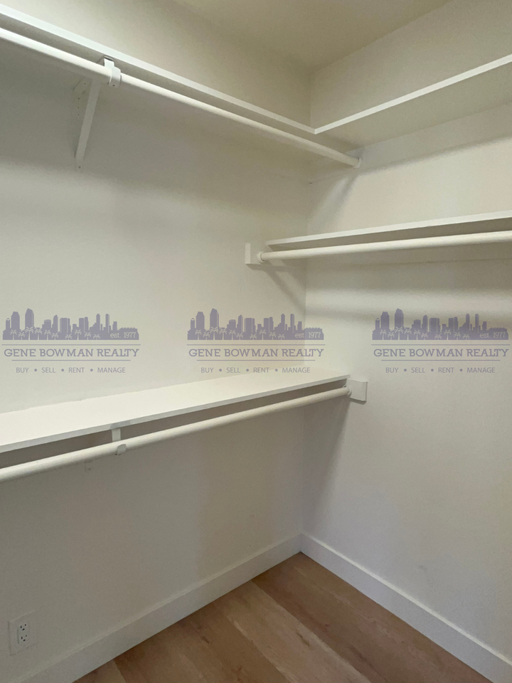 1330 Goshen St - Photo 3 of 17