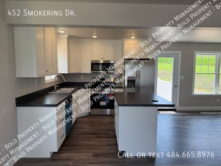 452 Smokering Dr - Photo 3 of 16
