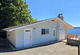 11005 Maple Ln - Photo 1 of 1