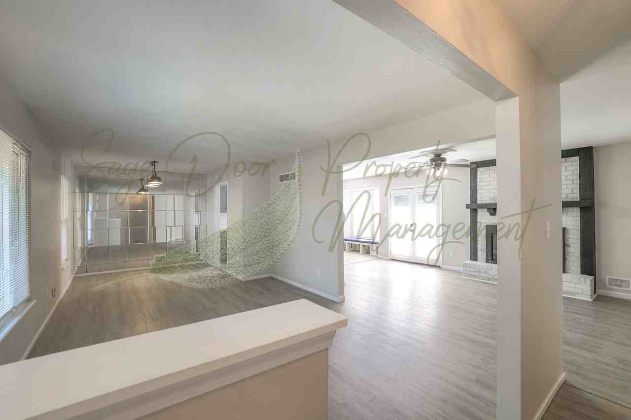 11913 Sycamore Ave - Photo 5 of 40