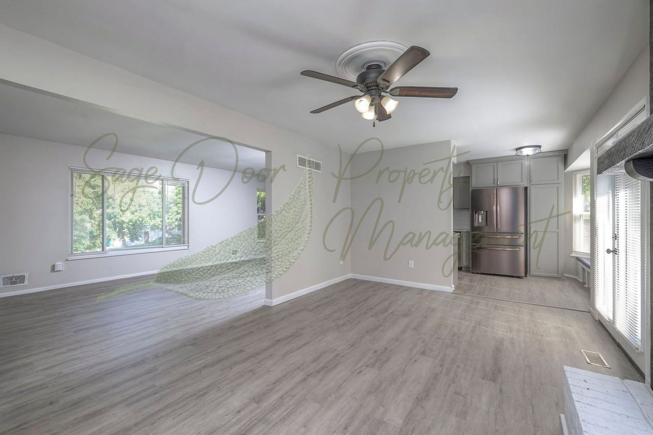 11913 Sycamore Ave - Photo 6 of 40