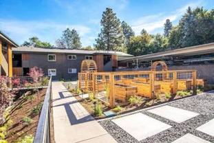 Greenview Manor - Photo 1 of 1