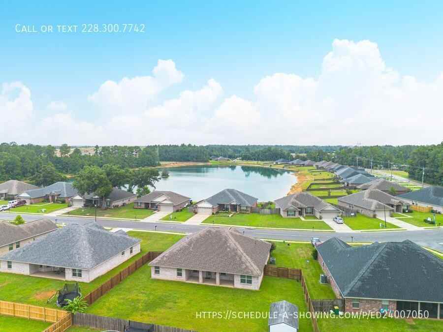 6217 Emerald Lake Dr - Photo 2 of 30