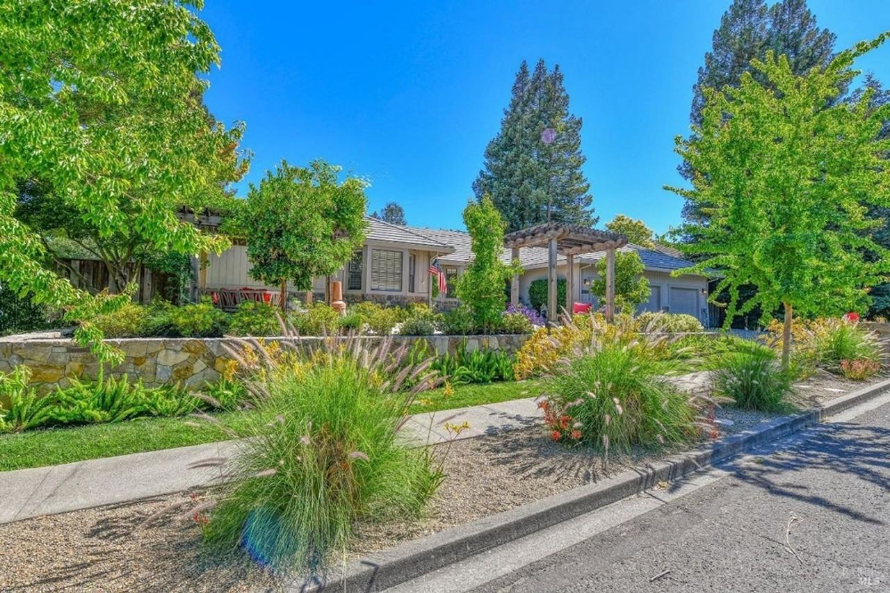 3489 Westminster Way - Photo 3 of 45