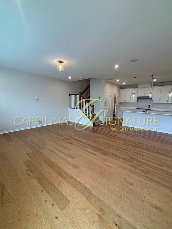 5915 Wetlands Aly - Photo 4 of 37