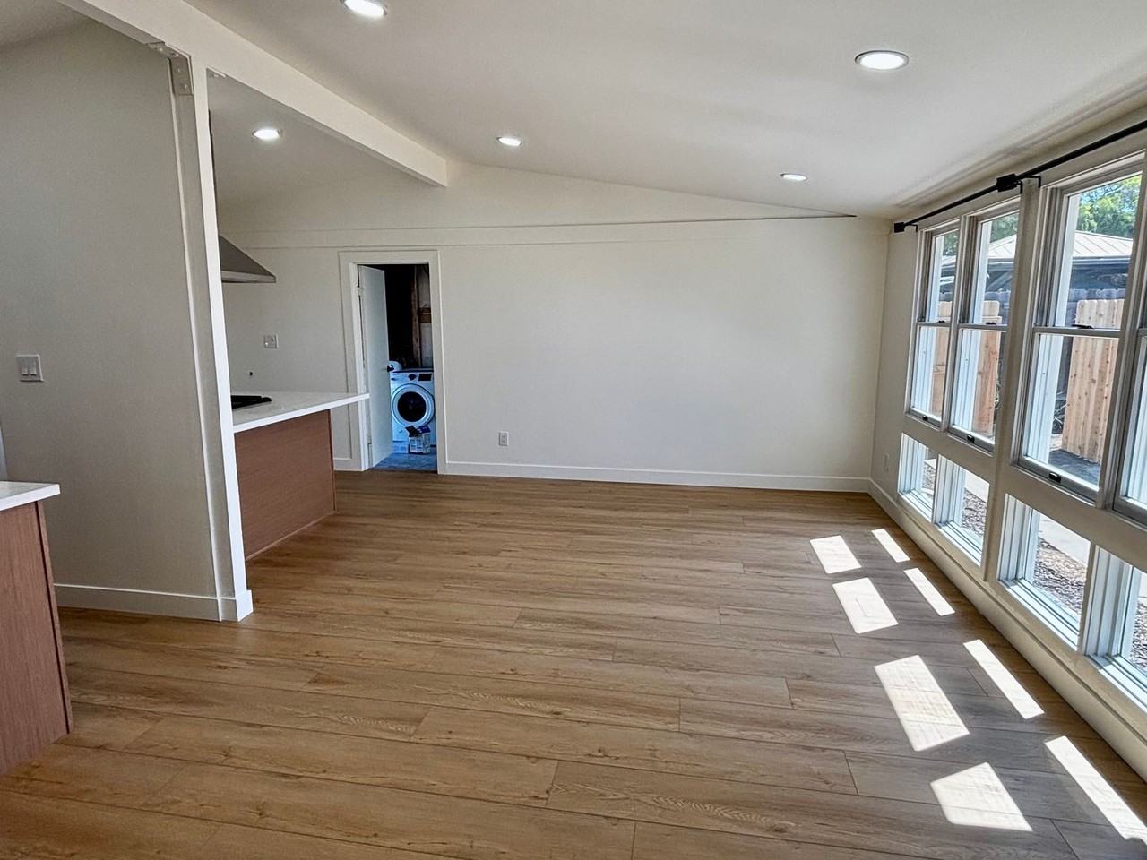 4731 Boise Ave - Photo 7 of 14