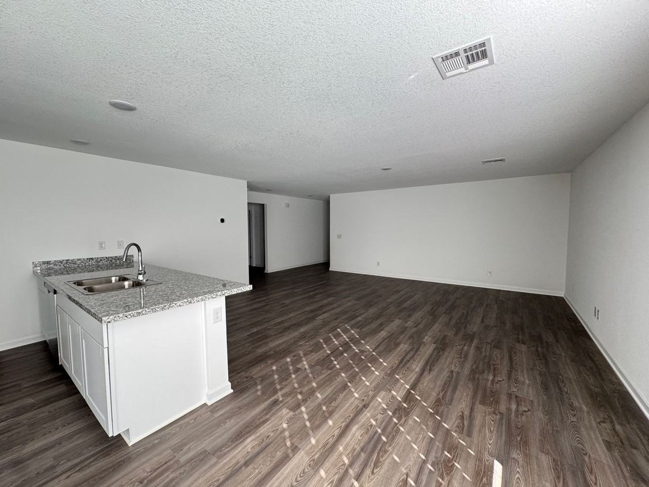 2416 Pesuna Dr - Photo 6 of 38