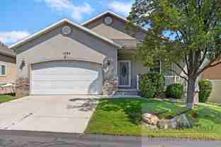 1464 W Duck Pond Ln - Photo 1 of 1