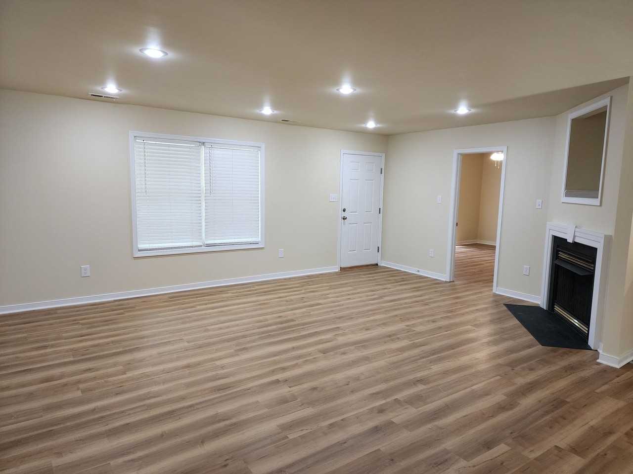 4540 Marcella Ln - Photo 5 of 25