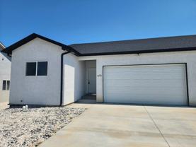 673 E Laporte Dr - Photo 1 of 1