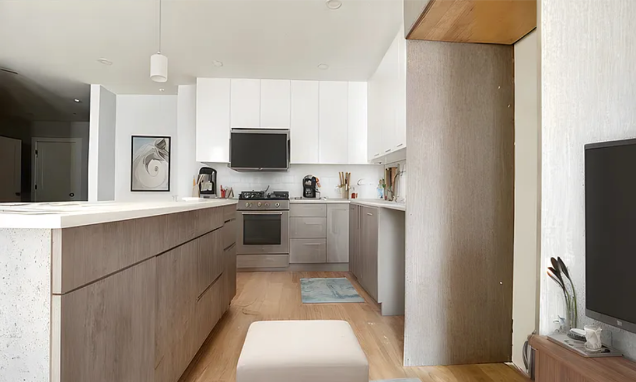 423 Market St - Photo 3 of 7