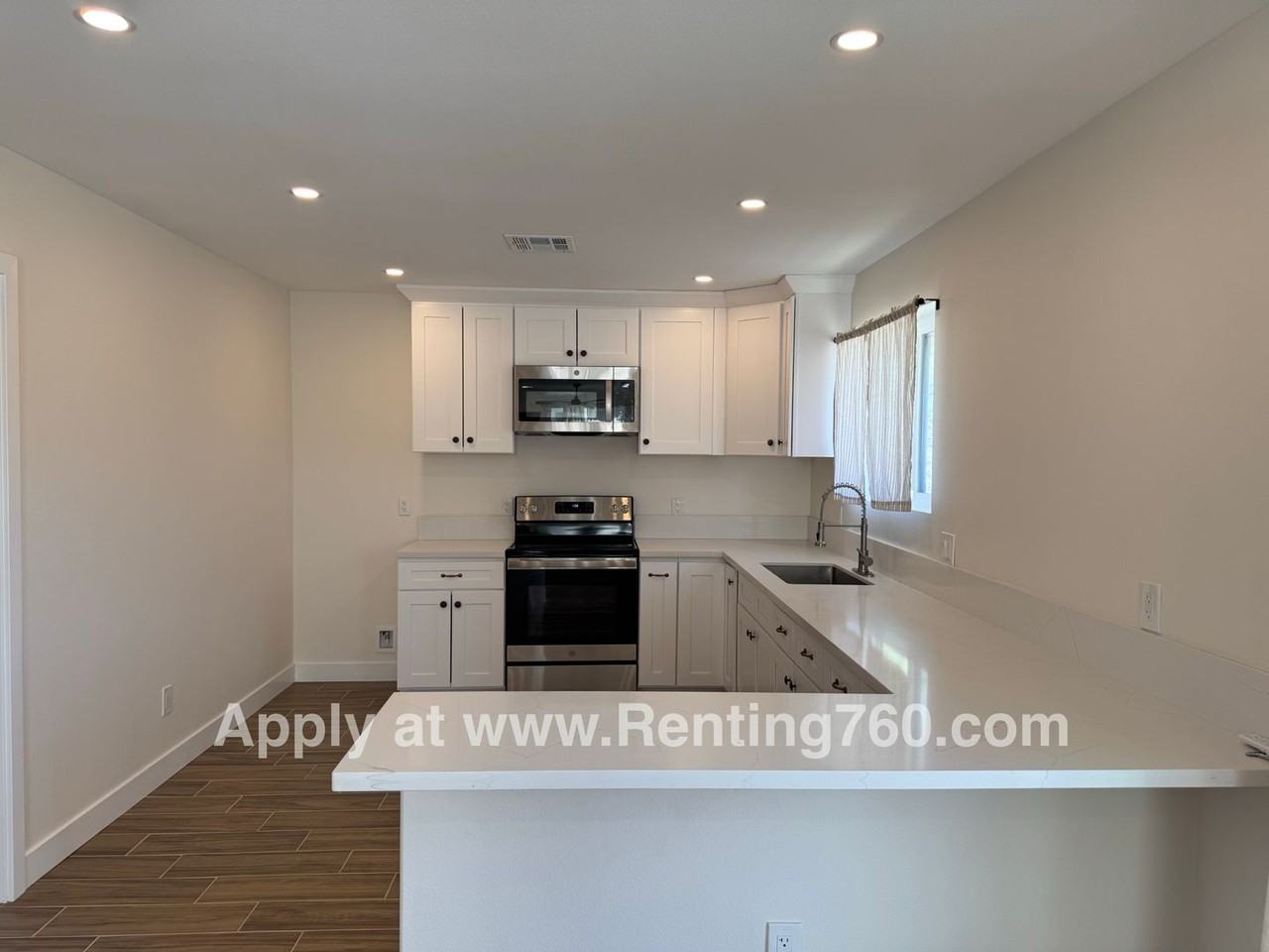 56949 Campanula St - Photo 5 of 21