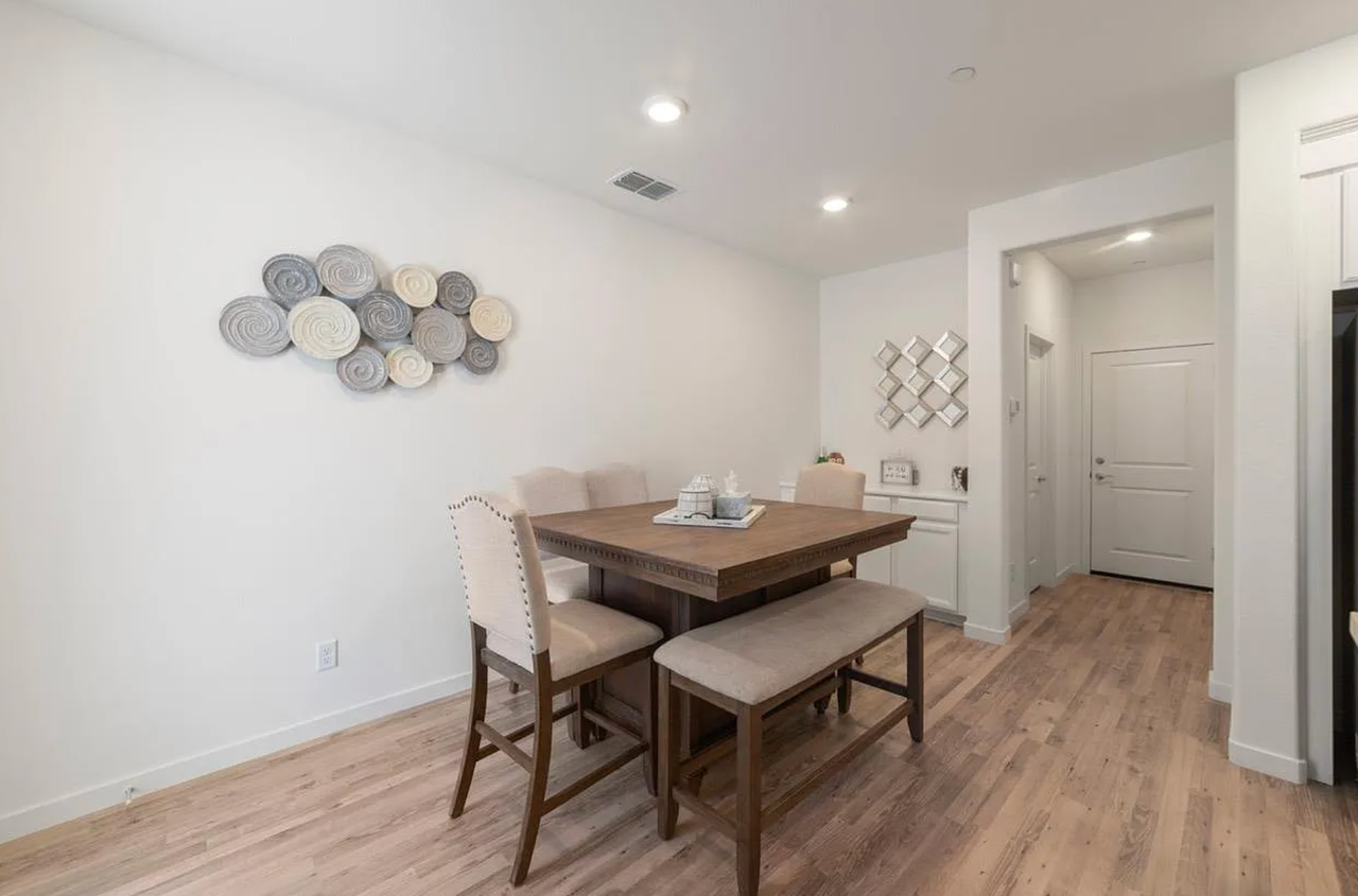 3074 Seaspray Walk - Photo 4 of 14