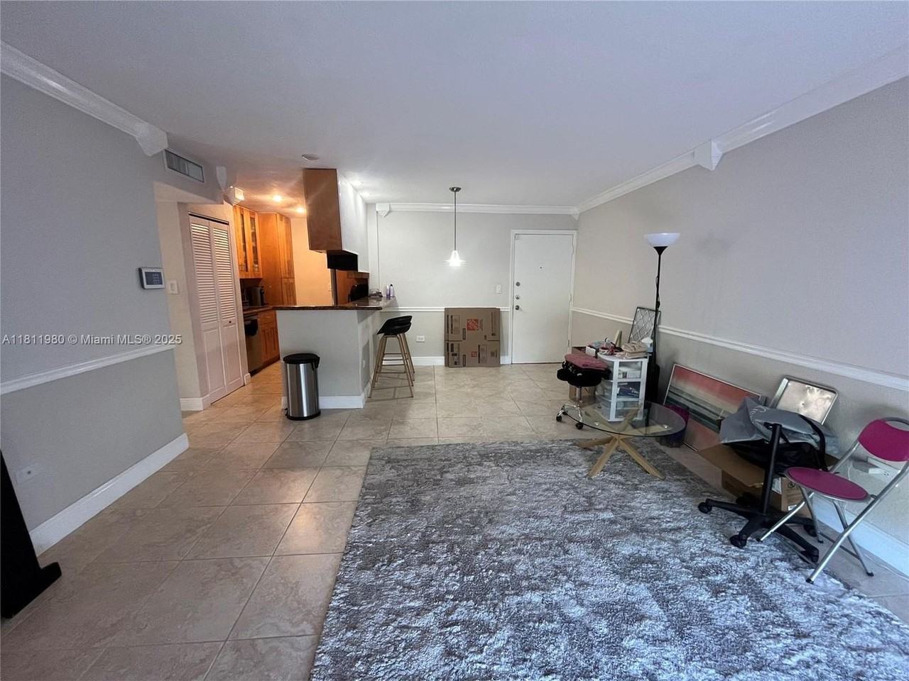 7256 Sw 94th Pl #A2A2 - Photo 2 of 8