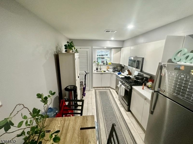 272 Walnut St #272 - Photo 3 of 11