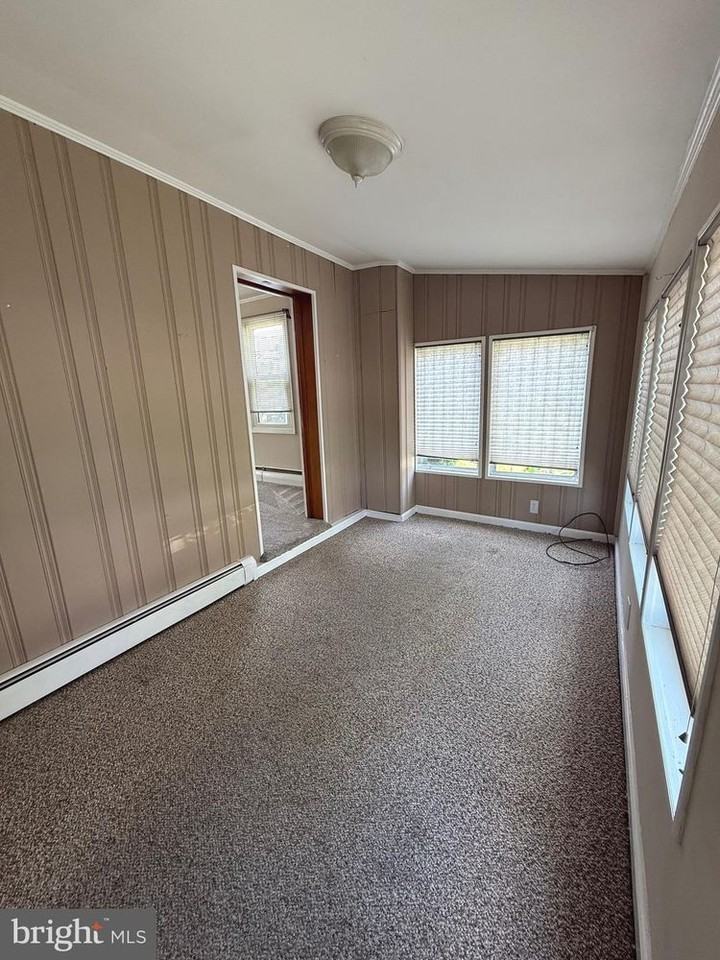 509A 5th Ave #509 - Photo 3 of 19