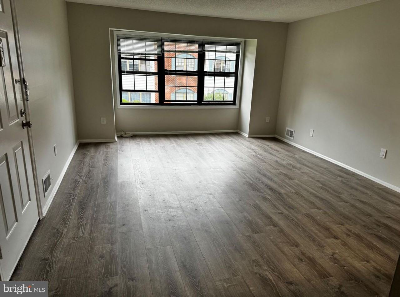 38 Feiler Ct #38 - Photo 2 of 12