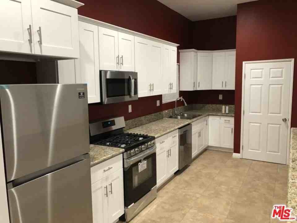 5244 W 55th St #5244 - Photo 2 of 7
