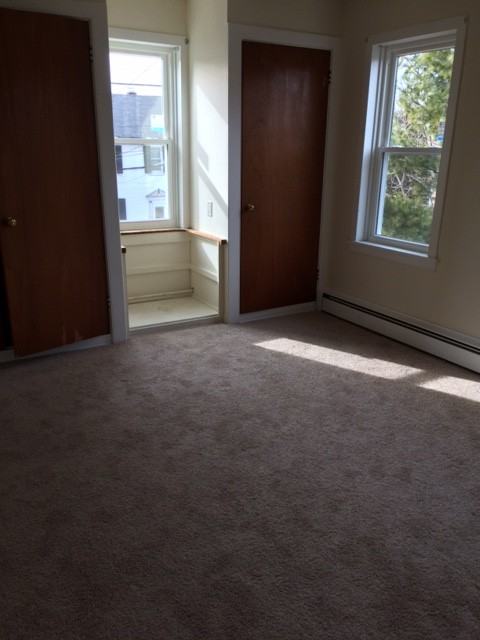 119 S Main St - Photo 3 of 4