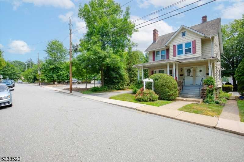 60 Arch St #60 - Photo 2 of 42