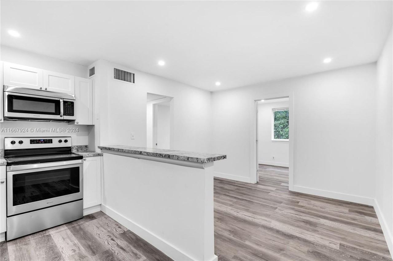 6445 Nw 2nd Ave #17-17 - Photo 2 of 10