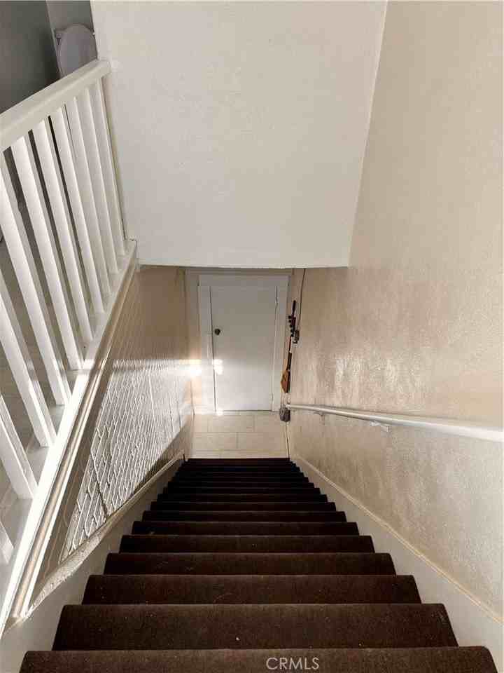3672 S Western Ave #3672 - Photo 3 of 10