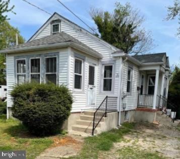 18 1/2 Main St #18